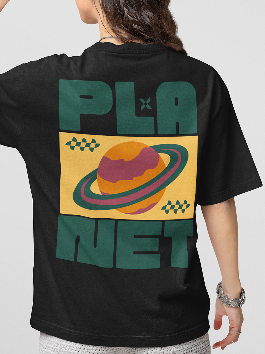 PLANET- WOMEN'S OVERSIZED T-SHIRT